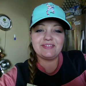 Meet your Posher, Joy